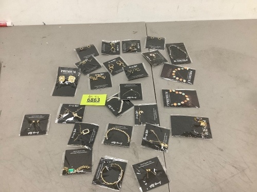 Assorted Box of Jewelry - Lot 6863