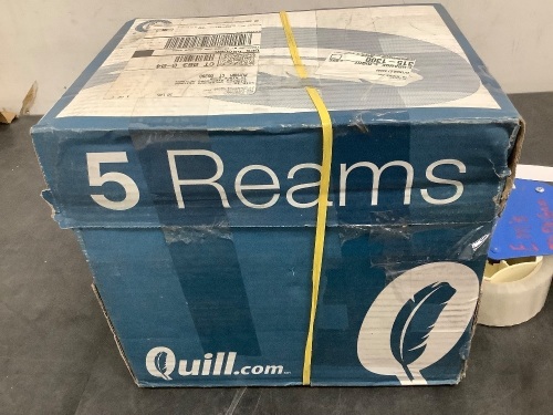 Quill Brand 8.5" x 11" Multipurpose Copy Paper, 20lbs, 94 Brightness, 500 Sheets - Lot 6896