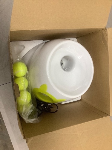 Automatic Ball Launcher - Lot 7007
