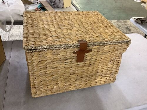Mobile Water Hyacinth Rolling Filing Cabinet Storage Basket w/ Lid, Wheels - Lot 262