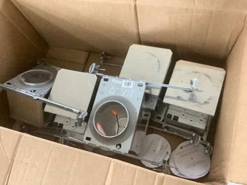 Halo Recessed Lights - Lot 943