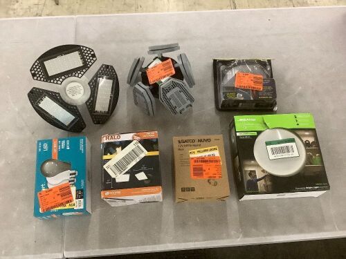 Lot of Light Bulbs & Fixtures - Lot 1143