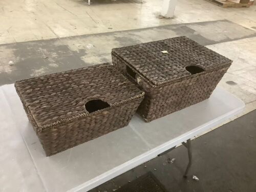 Lot of (2) Storage Baskets - Lot 482