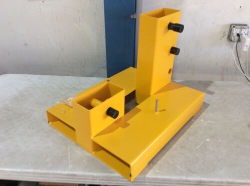 Forklift Lifting Clamp  - Lot 119
