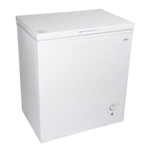 Koolatron Compact Chest Freezer, 5.0 Cu Ft  - Lot 135