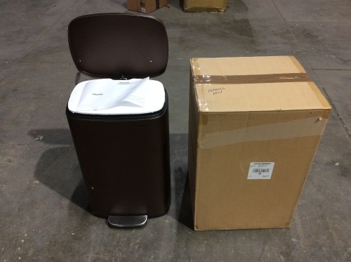 HOMFA Step Trash Can  - Lot 595