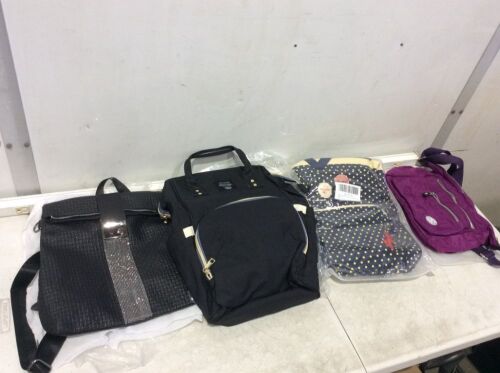 Lot of Women's Bags  - Lot 650