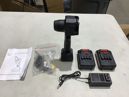 Power+ Mini Chainsaw  - Lot 812