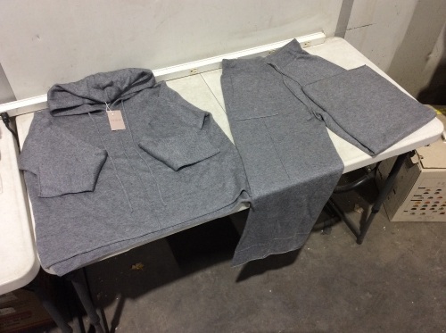 Nap Loungewear Sweat Suit, Small - Lot 900