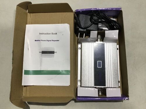 Zopsc Mobile Phone Signal Repeater  - Lot 939