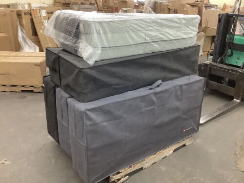 Lot of (5) Portable Mattress Toppers - 4 Queen, 1 Full  - Lot 78