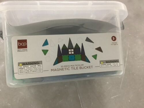 32-Piece Kids Mini Magnetic Tiles Educational STEM Toy Set w/ Carrying Case - Damaged Case - Lot 786
