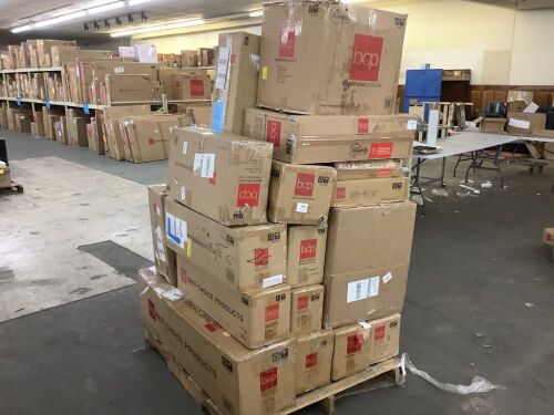 Pallet of Return Christmas Items - Uninspected - Lot 120