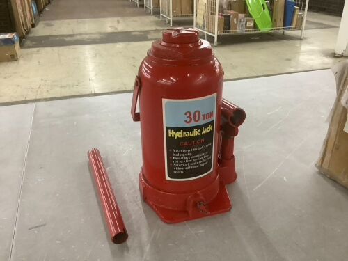 30 Ton Hydraulic Bottle Jack - Lot 235