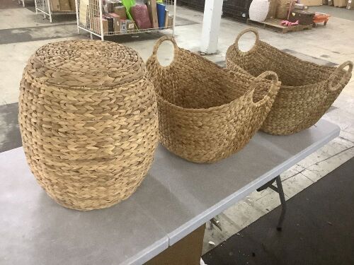 Lot of Storage Baskets - Lot 846