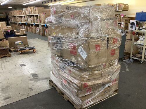 Large Pallet of Return Christmas Items - Uninspected - Lot 168