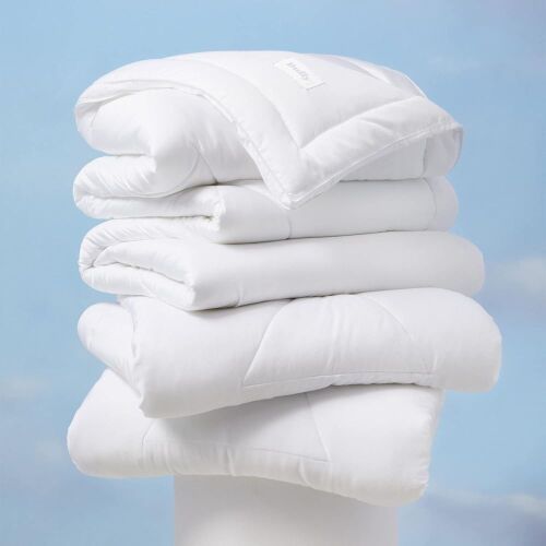  Buffy Cloud Comforter, Machine Washable Lyocell Fabric, Down-Alternative Fill, Extra Fluffy Quilted Duvet Insert with Corner Tabs, Full/Queen - Lot 217