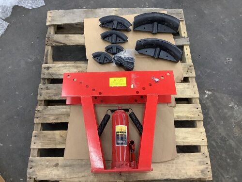 16 Ton Hydraulic Pipe Bender - Missing Lever for Jack  - Lot 47