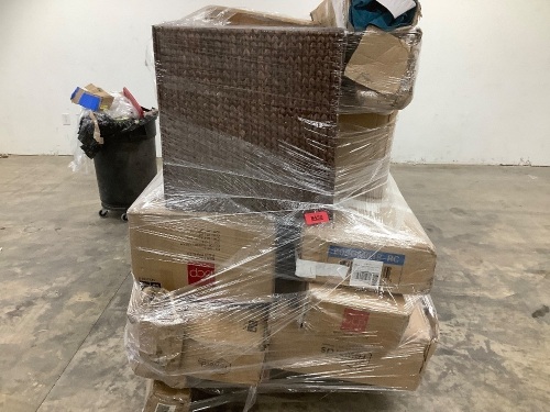 Salvage Pallets ITEMS CAN BE BROKEN OR MISSING PIECES - Lot 8450