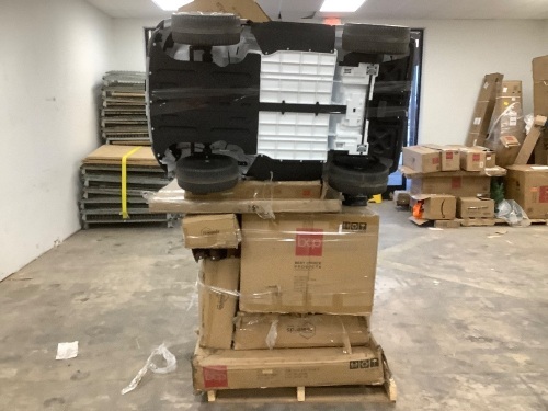 Salvage Pallet ITEMS CAN BE BROKEN OR MISSING PIECES - Lot 8451