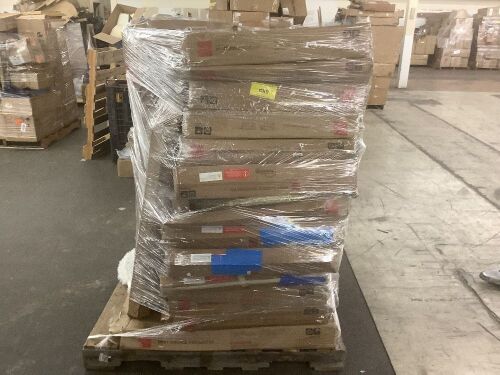 Pallet of Outdoor Christmas Decor - Uninspected - Lot 68