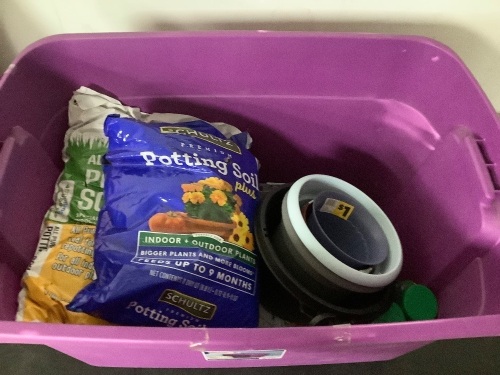 Box Tote of Gardening Supplies - Lot 8927