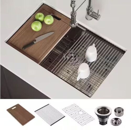 HOROW 16G Stainless Steel 30 in. Single Bowl Undermount Workstation Kitchen Sink with Cutting Board, Bottom Grid, Strainer - Lot 43