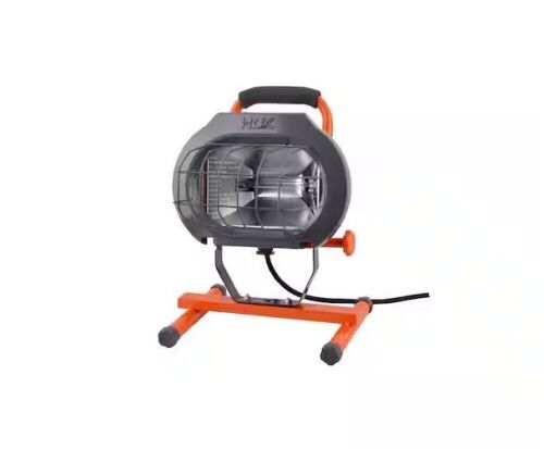HDX 600-Watt Halogen Portable Work Light - Lot 305
