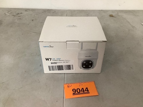 WansView W7 2k Outdoor Security Camera - Lot 9044