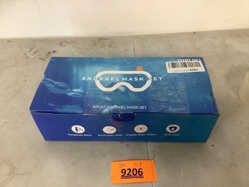 Set of Snorkling Goggles - Lot 9206
