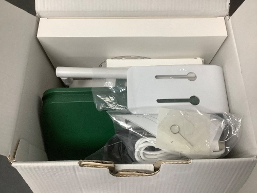 Smart Bird Feeder Camera Battery/Solar Powered - Lot 9229