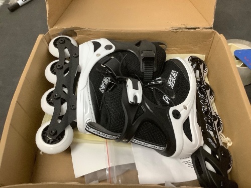 Papaision Roller Skates - Lot 9234