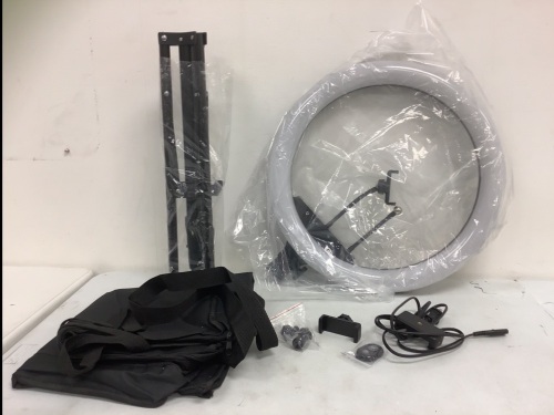 Standing Ring Light, Appears New, Sold as is - Lot 47