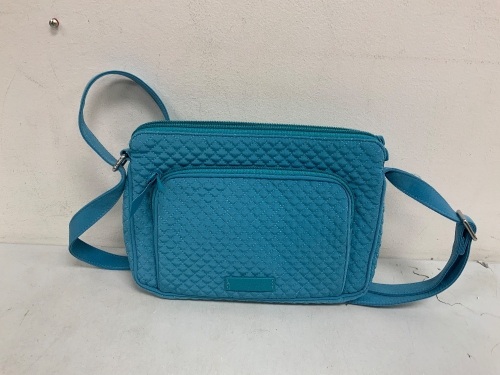 Vera Bradley Bag, Authenticity Unknown, Appears New, Sold as is - Lot 66