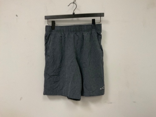 Men's Shorts, Size L, E-Commercee Return, Sold as is - Lot 135