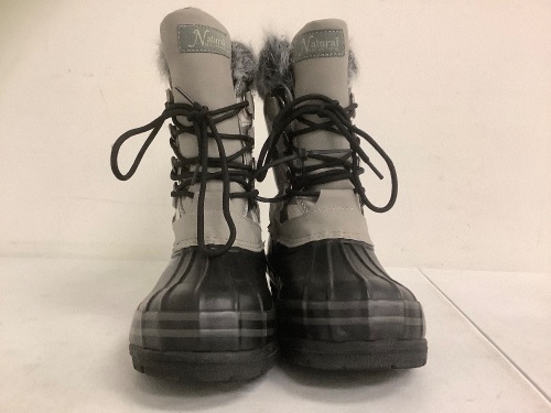 Natural Reflections Lumber Jill Womens Boots, Size 11M, E-Comm Return - Lot 158