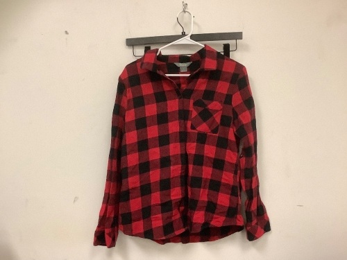 Natural Reflections Womens Flannel, Medium, E-Comm Return - Lot 190