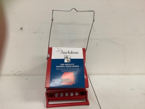 Audubon Squirrel Proof Feeder, E-Commerce Return, Sold as is - Lot 269