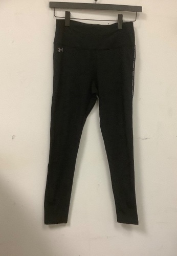 Under Armour Womens Leggings, Medium, E-Comm Return - Lot 305