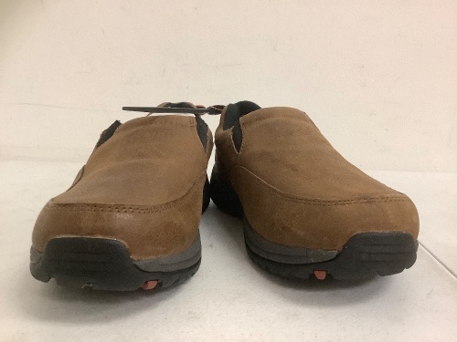 Red Head Mens Slip Ons, Size 8D, Appears New - Lot 354