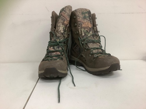 Danner Womens Boots, 10, E-Comm Return - Lot 548