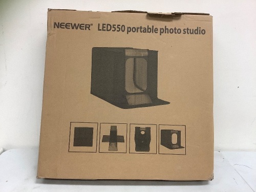 Neewer Portable Photo Studio, Appears New, Sold as is - Lot 551