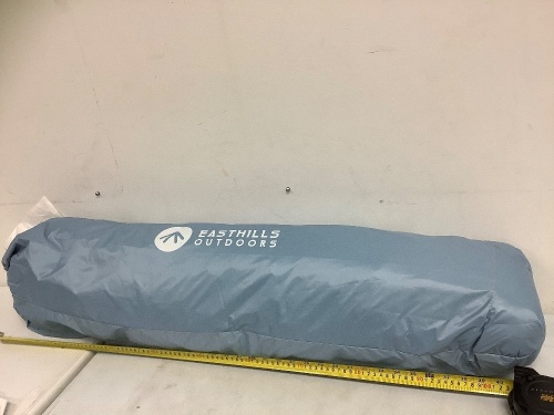 Easy Up Beach Tent, E-Commerce Return, Sold as is - Lot 581