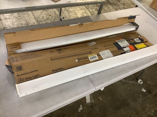 Lot of (2) Lithonia Lighting MNSS 48 in. 64-Watt Equivalent Integrated LED White Strip Light Fixture 4000K - 1 is Dented - Lot 365