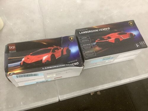 Lot of (2) 1/24 Kids RC Lamborghini Veneno Racing Car Toy w/ Lights, Shock Suspension - Lot 398