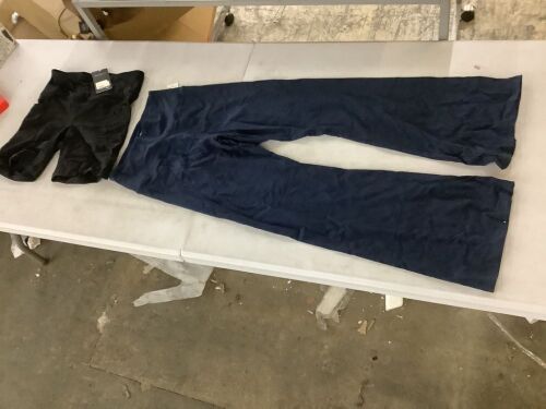 Jockey Women's Cotton Stretch Slim Yoga Flare Pant, XL & 90 Degree By Reflex Womens Lux Tribeca 7" Bike Shorts, L - Lot 402