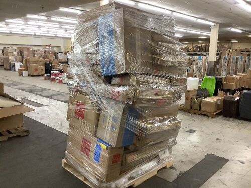 Huge Pallet of Outdoor Christmas Decor - Uninspected - Lot 112