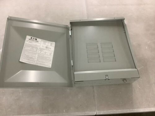 Eaton BR 125 Amp 8-Space 16-Circuit Outdoor Main Lug Loadcenter with Cover - Lot 504