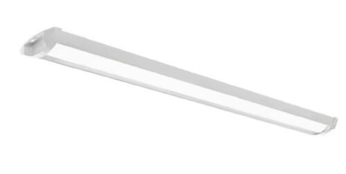 Commercial Electric 44 in. 3400 Lumens Easy Install LED Wraparound Light Fixture 34W 120V Bright White 4000K  - Lot 608