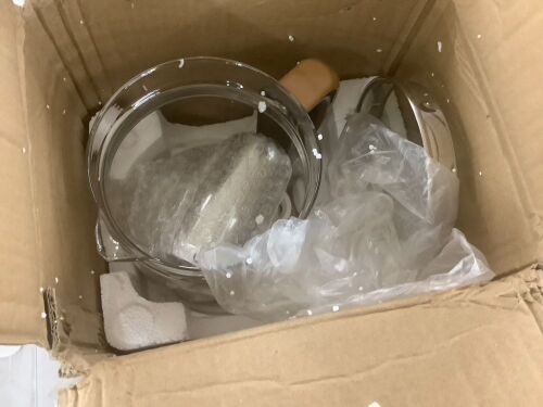 Electric Kettle  - Lot 620
